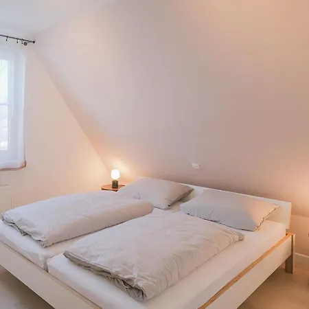 Apartment Gelbe Vom Darss 6 